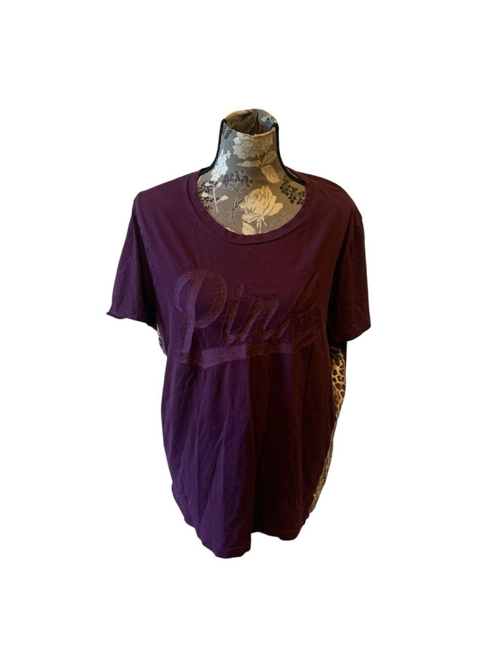 VICTORIAS SECRET PINK Campus Burgundy Leopard Side Detail Tee size large